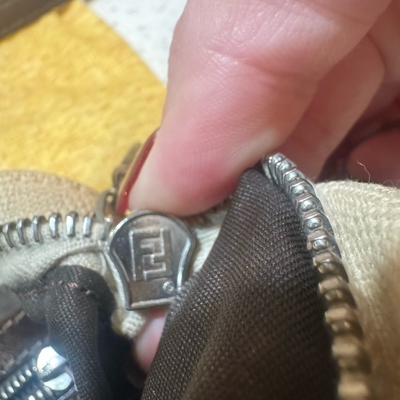 Fendi Tan and Brown Shoulder Bag - Picture 11 of 12